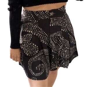 My Place Black and White High Waist Shorts